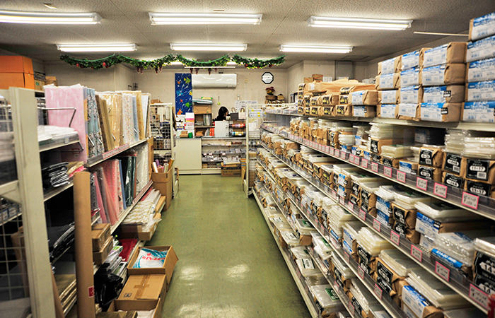 紅屋袋店 ショールーム 店内